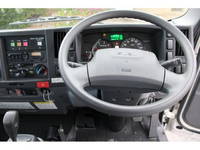 いすゞエルフ高所作業車小型（2t・3t）[写真30]