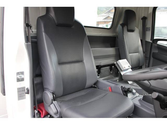 いすゞエルフ高所作業車小型（2t・3t）[写真38]