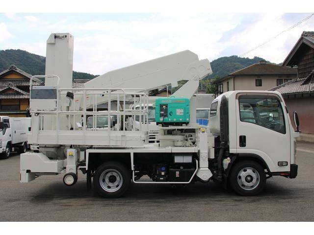 いすゞエルフ高所作業車小型（2t・3t）[写真07]