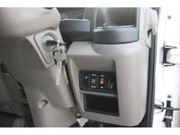 日産アトラスダブルキャブ（Wキャブ）小型（2t・3t）[写真24]