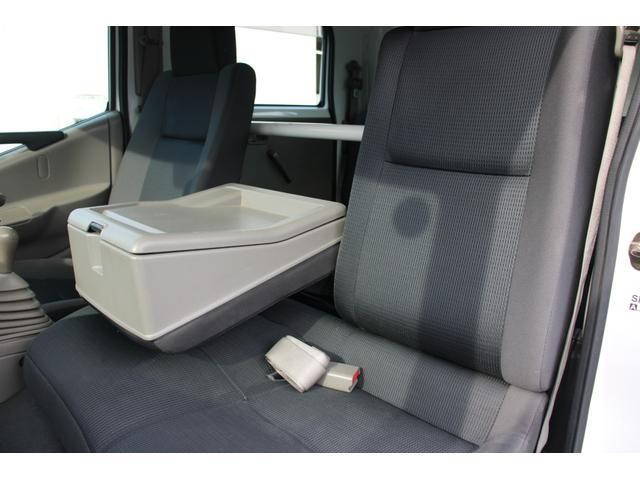 日産アトラスダブルキャブ（Wキャブ）小型（2t・3t）[写真29]