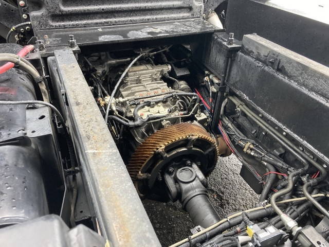 日野プロフィア深ダンプ（土砂禁ダンプ）大型（10t）[写真18]