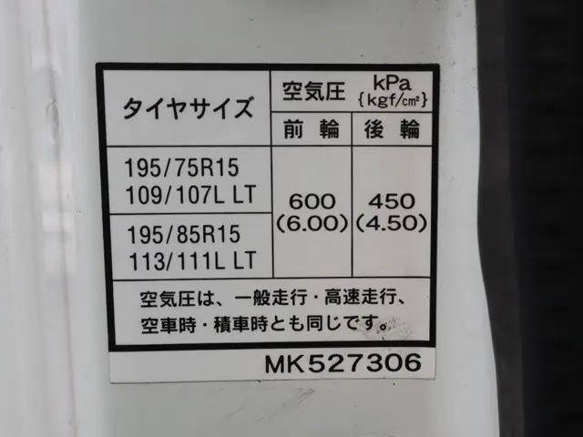 三菱ふそうキャンターアルミバン小型（2t・3t）[写真20]