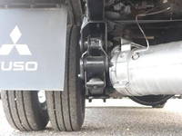 三菱ふそうキャンターアルミバン小型（2t・3t）[写真28]