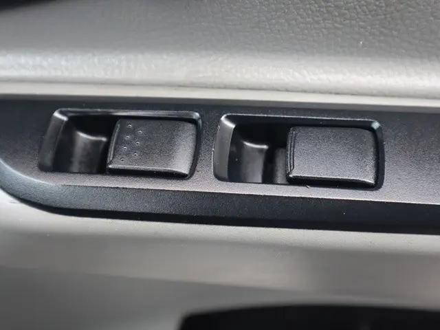 三菱ふそうキャンターアルミバン小型（2t・3t）[写真39]