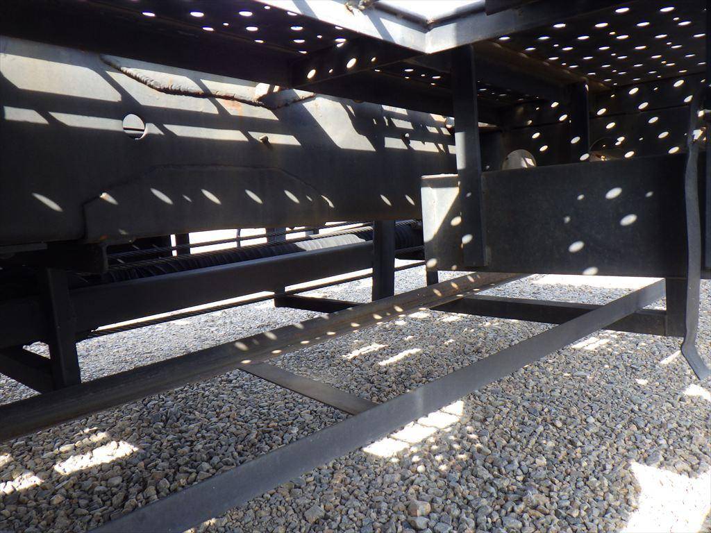 日野レンジャーキャリアカー増トン（6t・8t）[写真12]