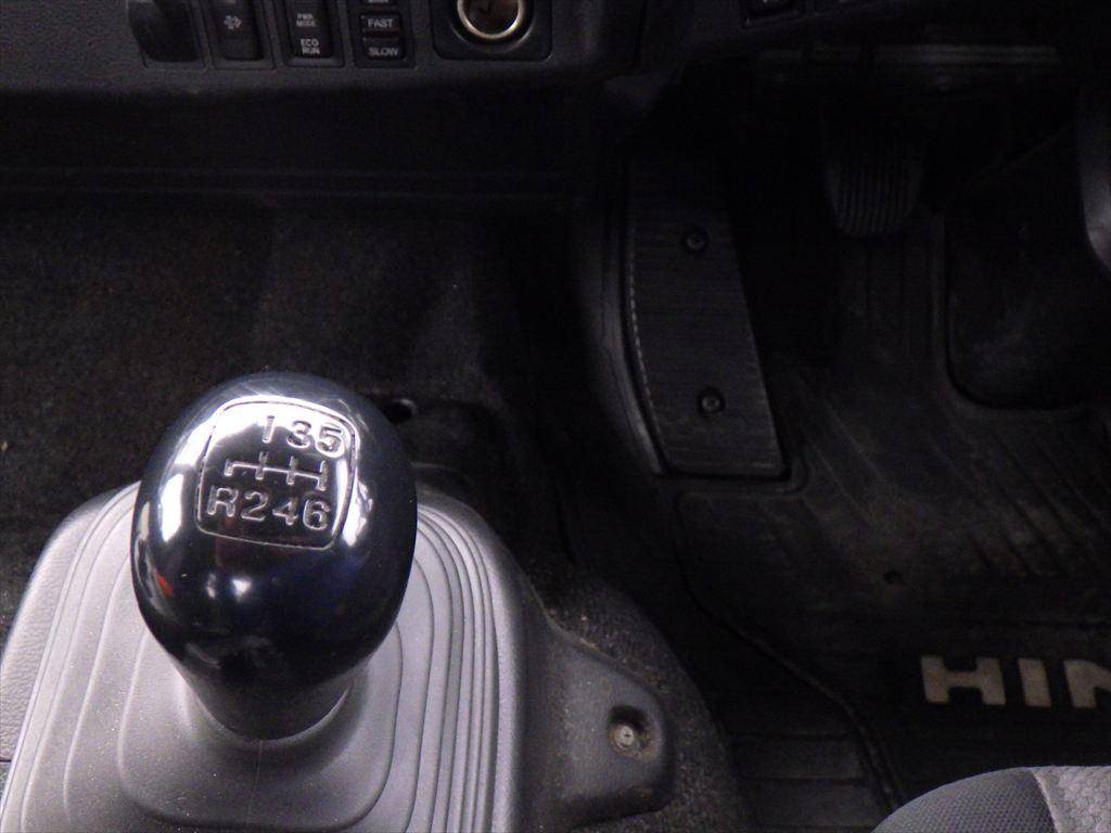 日野レンジャーキャリアカー増トン（6t・8t）[写真20]