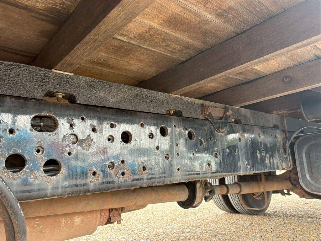 日野レンジャークレーン4段中型（4t）[写真13]