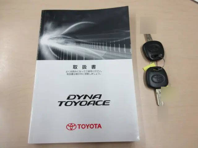 トヨタダイナ平ボディ小型（2t・3t）[写真05]