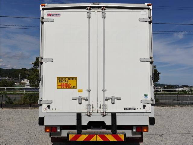 三菱ふそうファイターアルミウイング中型（4t）[写真02]