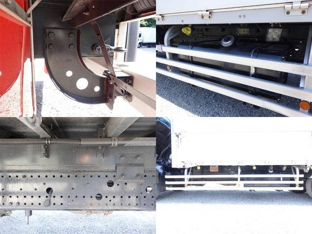 いすゞフォワード冷蔵冷凍ウイング増トン（6t・8t）[写真16]