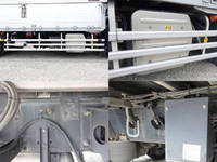 いすゞギガアルミウイング大型（10t）[写真15]