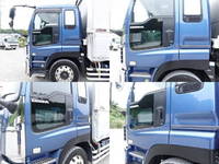 いすゞギガアルミウイング大型（10t）[写真08]