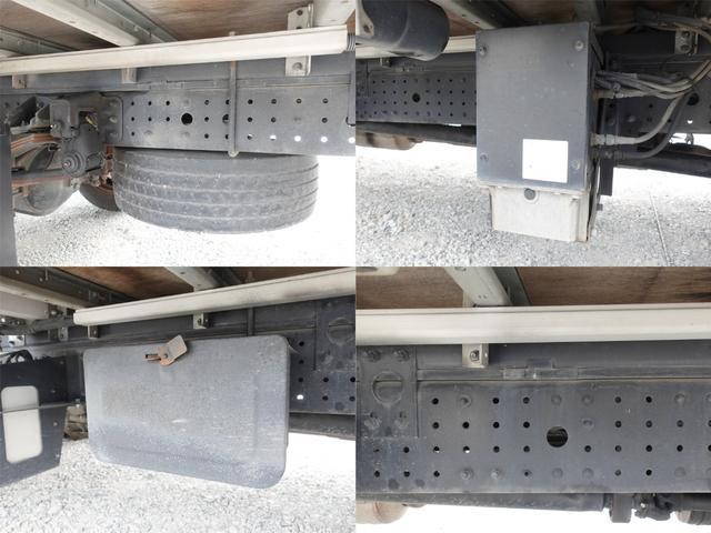 三菱ふそうキャンターアルミウイング小型（2t・3t）[写真13]