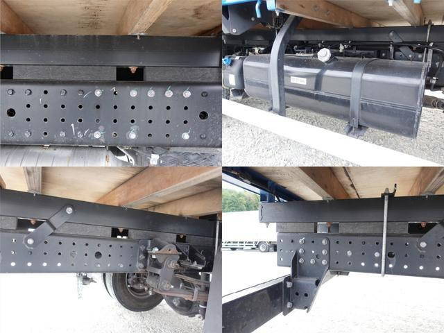 三菱ふそうキャンター平ボディ小型（2t・3t）[写真13]