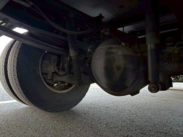 日野デュトロ冷凍車（冷蔵車）小型（2t・3t）[写真32]