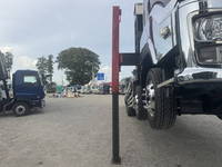 いすゞギガセルフクレーン4段大型（10t）[写真15]