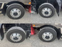 いすゞギガセルフクレーン4段大型（10t）[写真25]