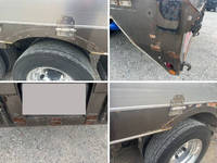 いすゞギガセルフクレーン4段大型（10t）[写真38]