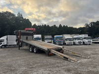 いすゞギガセルフクレーン4段大型（10t）[写真05]