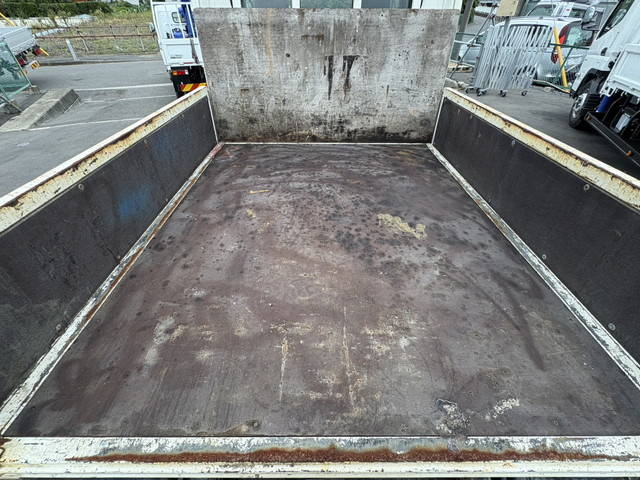 日野デュトロダブルキャブ（Wキャブ）小型（2t・3t）[写真18]