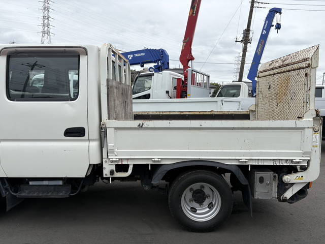 日野デュトロダブルキャブ（Wキャブ）小型（2t・3t）[写真07]