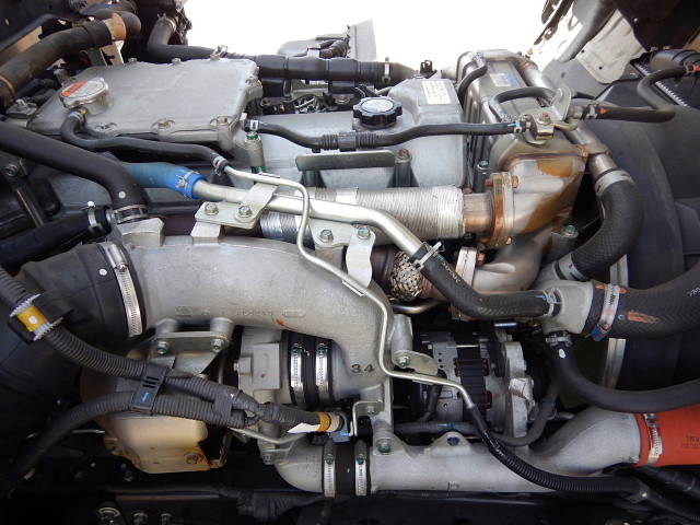 日野レンジャーアルミバン中型（4t）[写真16]