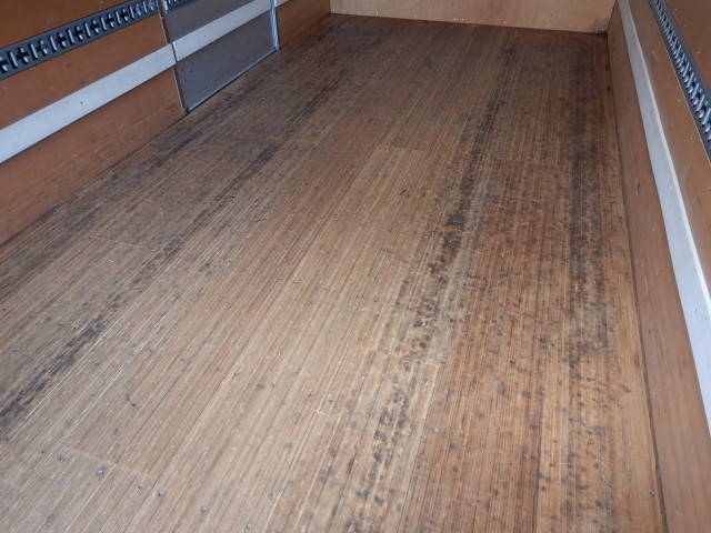 日野レンジャーアルミバン中型（4t）[写真36]