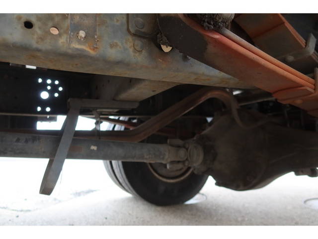 三菱ふそうキャンタークレーン4段小型（2t・3t）[写真17]