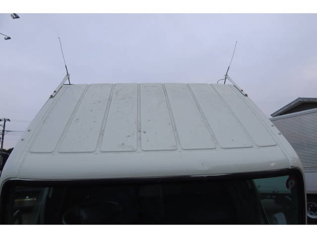 三菱ふそうキャンタークレーン4段小型（2t・3t）[写真24]