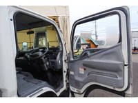 三菱ふそうキャンタークレーン4段小型（2t・3t）[写真32]