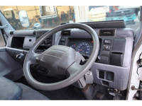 三菱ふそうキャンタークレーン4段小型（2t・3t）[写真37]