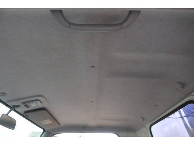 三菱ふそうキャンタークレーン4段小型（2t・3t）[写真39]