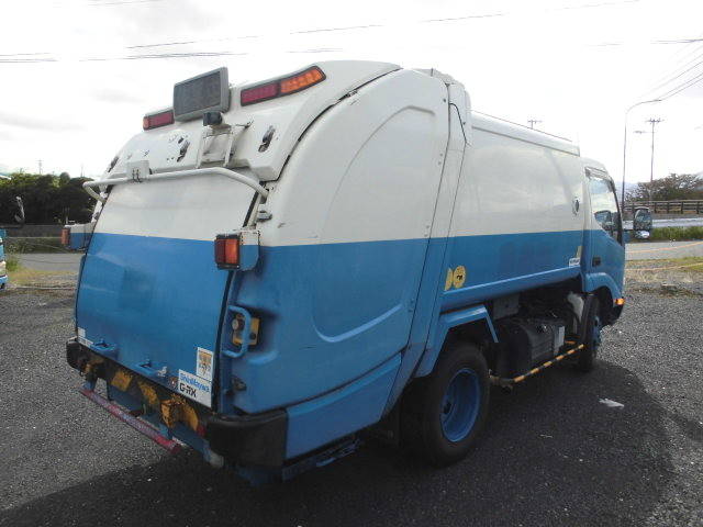 日野デュトロパッカー車（塵芥車）小型（2t・3t）[写真03]