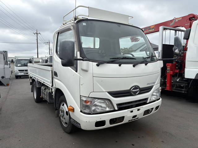 日野デュトロ平ボディ小型（2t・3t）TKG-XZU605M [写真01]