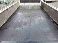 日野デュトロ平ボディ小型（2t・3t）[写真13]