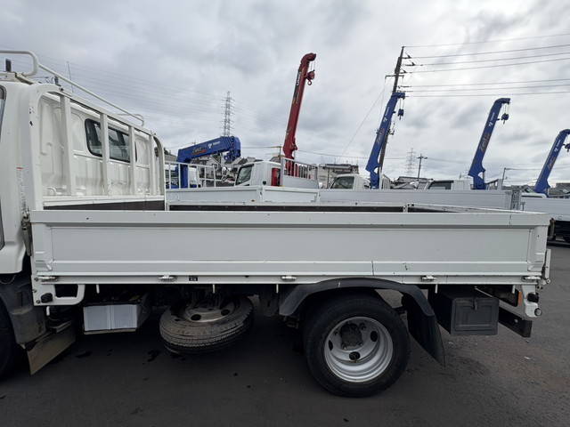 日野デュトロ平ボディ小型（2t・3t）[写真07]