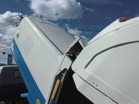 日野デュトロパッカー車（塵芥車）小型（2t・3t）[写真13]