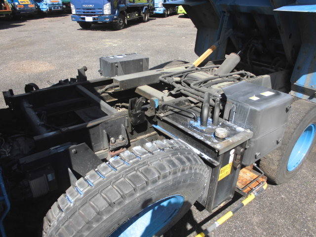 日野デュトロパッカー車（塵芥車）小型（2t・3t）[写真13]