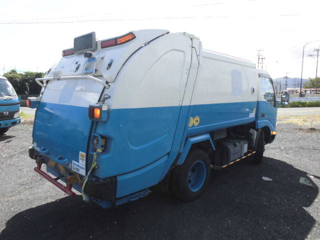 日野デュトロパッカー車（塵芥車）小型（2t・3t）[写真03]