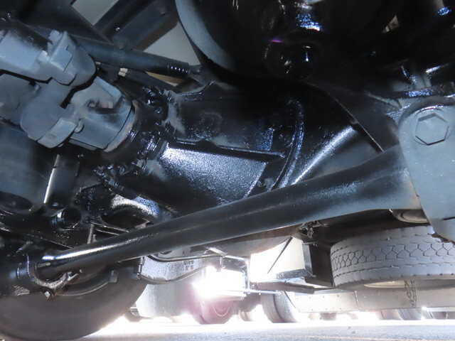 いすゞギガ冷蔵冷凍ウイング大型（10t）[写真11]