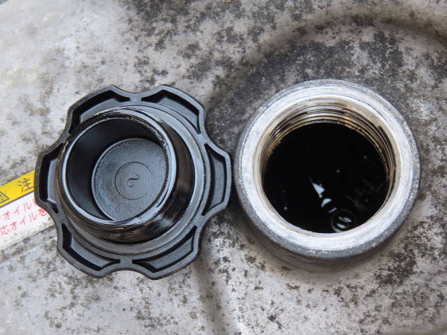 いすゞギガ冷蔵冷凍ウイング大型（10t）[写真19]