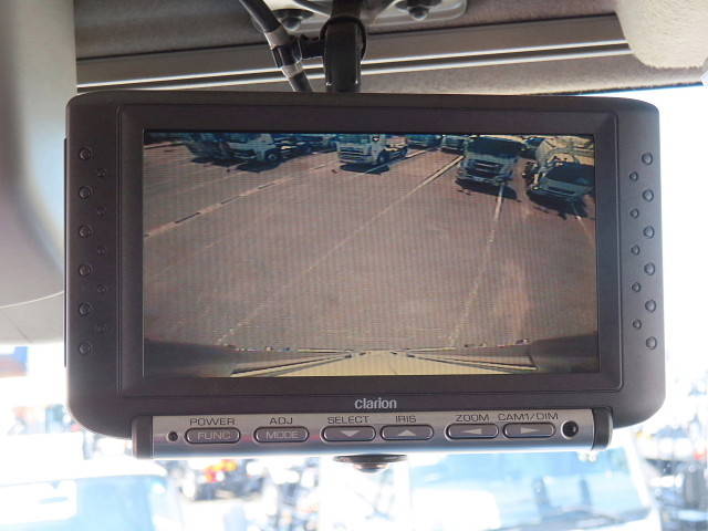 いすゞギガ冷蔵冷凍ウイング大型（10t）[写真25]