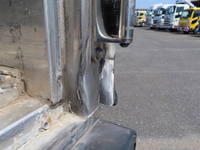 いすゞギガ冷蔵冷凍ウイング大型（10t）[写真33]