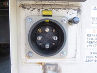 いすゞギガ冷蔵冷凍ウイング大型（10t）[写真36]