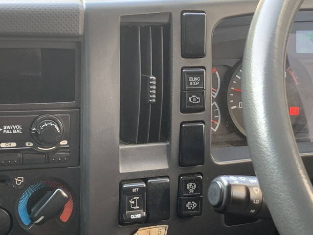 いすゞフォワードダンプ中型（4t）[写真30]