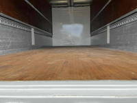 いすゞフォワードアルミウイング中型（4t）[写真11]