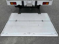 いすゞフォワードアルミウイング中型（4t）[写真17]