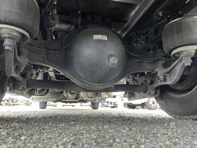 いすゞフォワードアルミウイング中型（4t）[写真22]