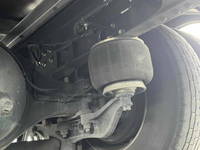 いすゞフォワードアルミウイング中型（4t）[写真24]